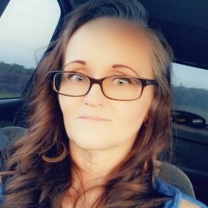 Meet your Posher, Misti